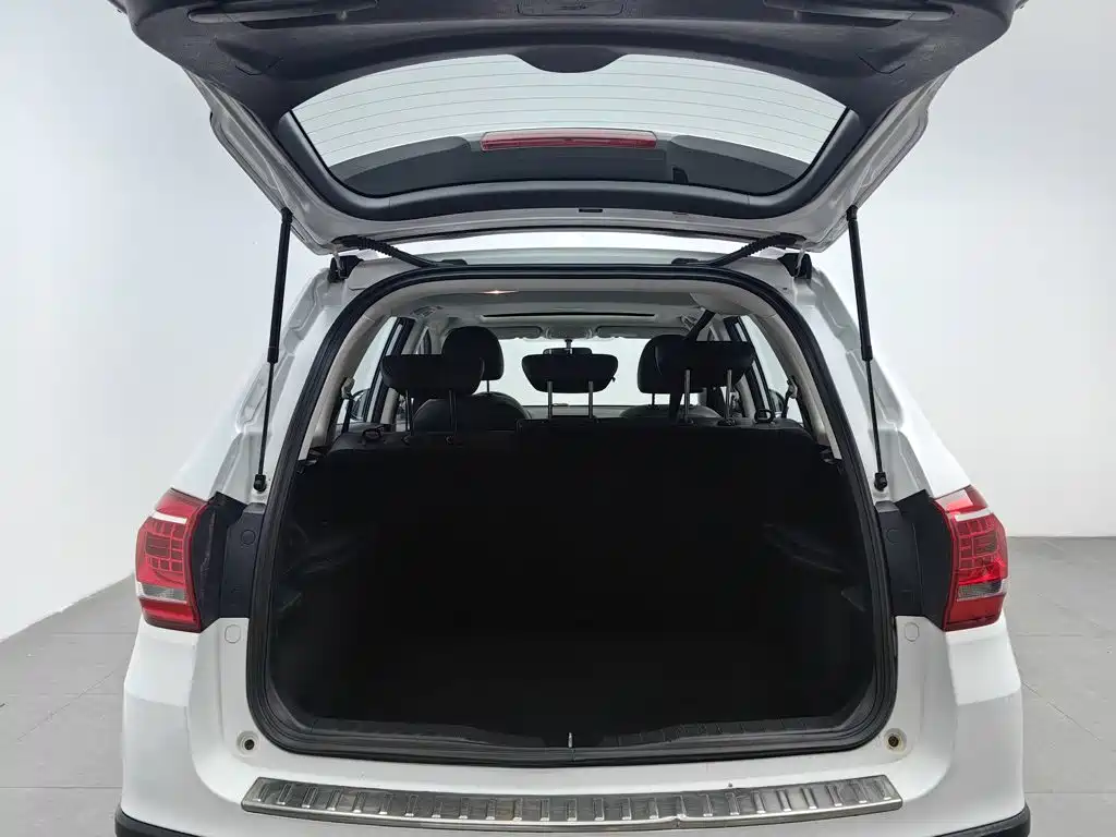 Фото 16 - Haval H6