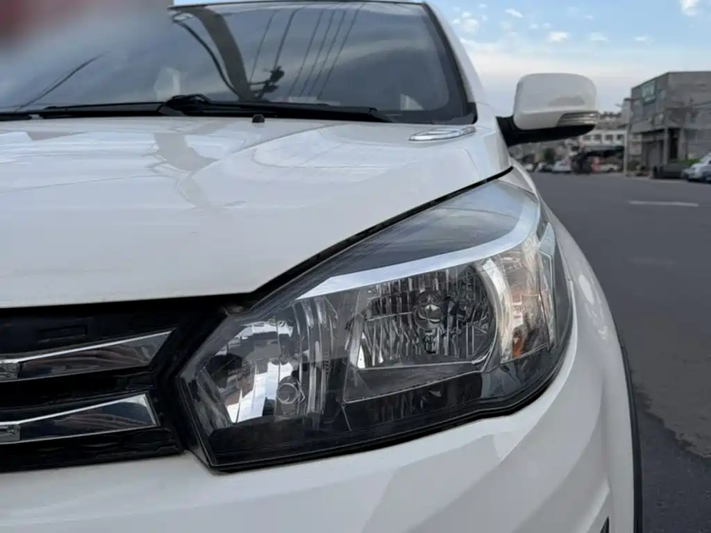 Haval H1 2016 2016 Red Label 1.5L AMT Luxury