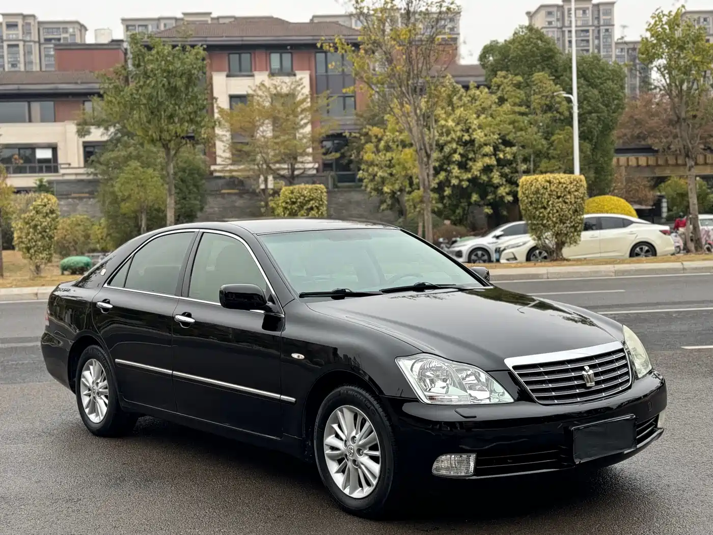 Toyota Crown 2007 2.5L Royal Leather Edition фото 3
