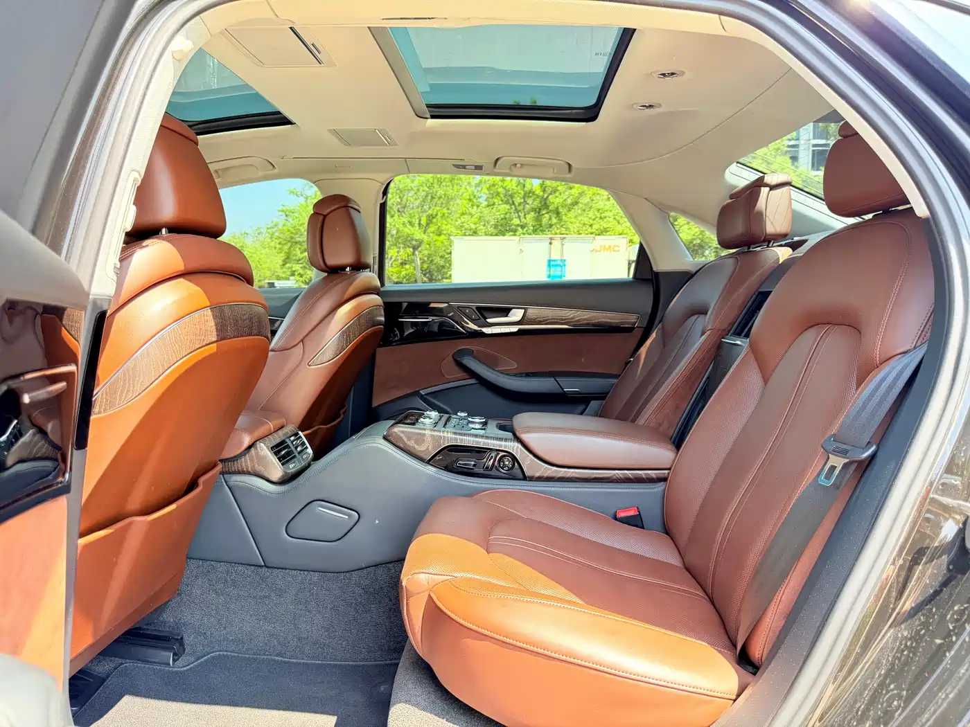Audi A8 2014 A8L 45 TFSI quattro Luxury фото 7