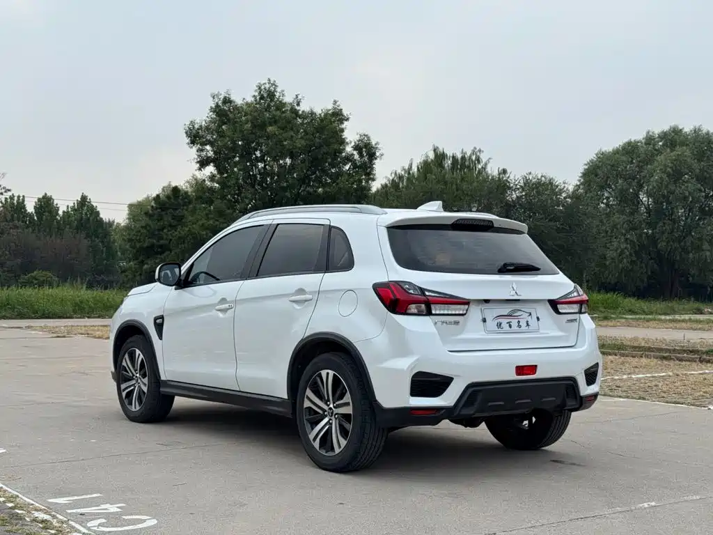2023 Mitsubishi ASX
