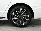 Photo 9 - Audi A4L