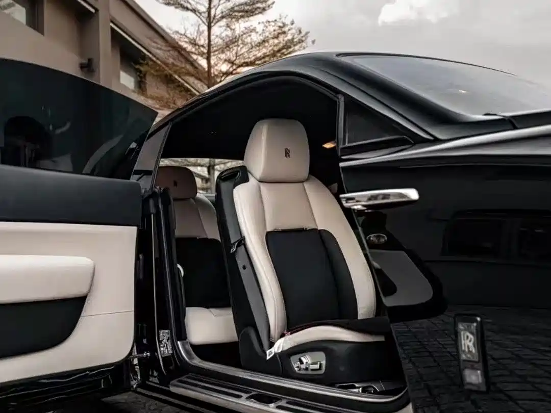 Rolls-Royce Wraith 2021 2018 6.6T Black Badge