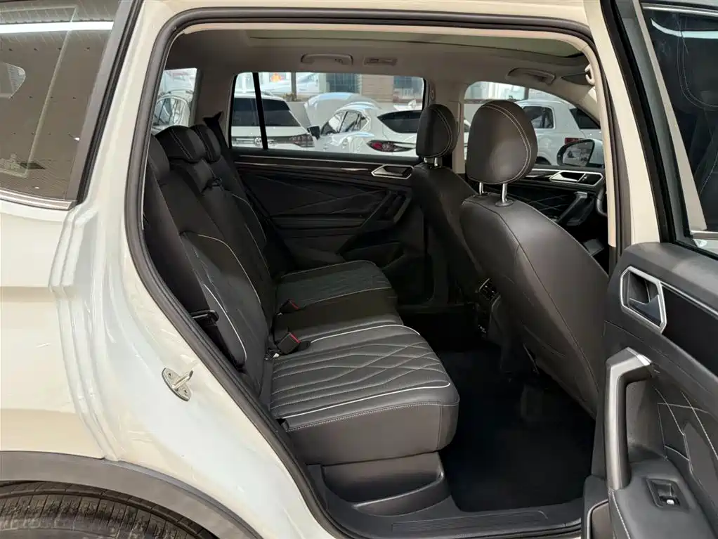 Volkswagen Tiguan L 2023 280TSI 2WD Trend Limited Edition фото 22