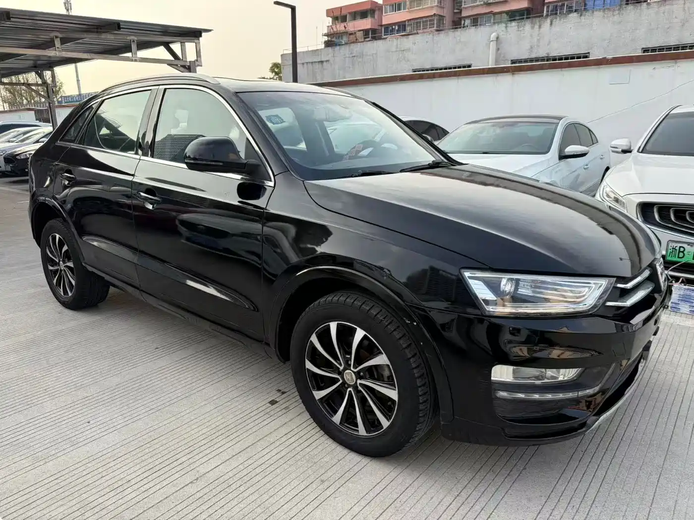 Zotye SR7 2016 2017 1.5T CVT Magic Cube Heart