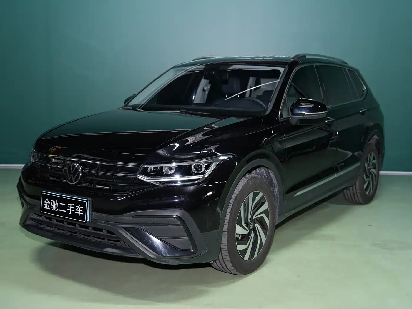 Volkswagen Tiguan L 2025 Model 300TSI Auto 2WD Dragon Edition