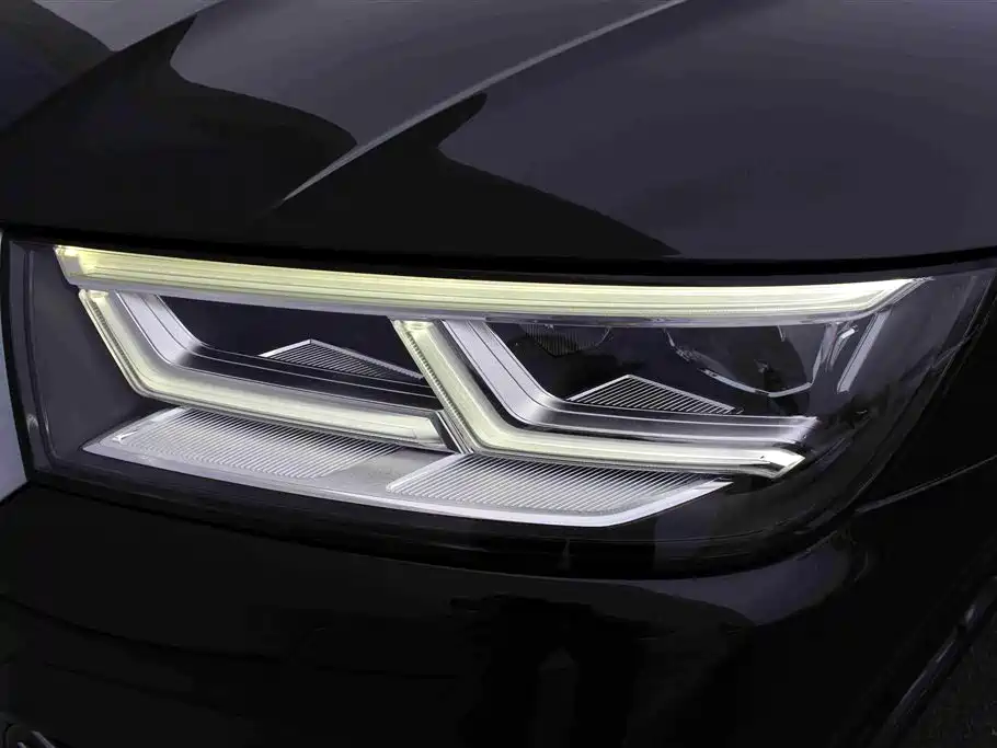 Audi Q5L 2020 45 TFSI Exclusive Fashion фото 7
