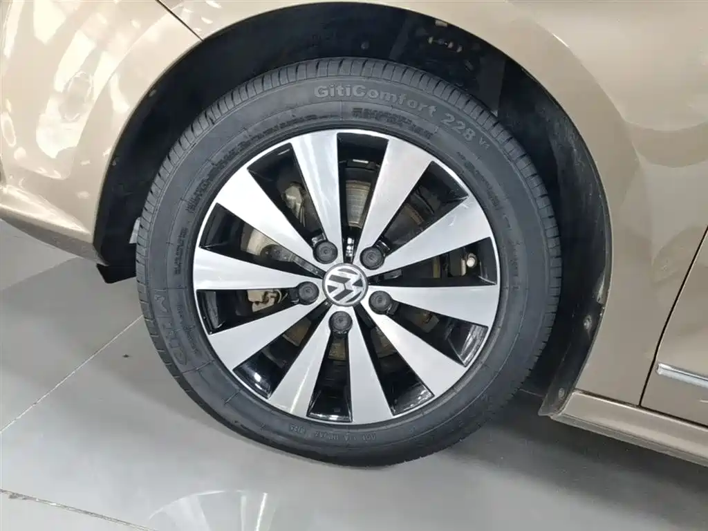 Volkswagen Sagitar 2018 280TSI DSG Comfort фото 23