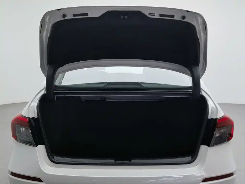 Honda Civic 2024 2023 240TURBO CVT Dynamic Edition