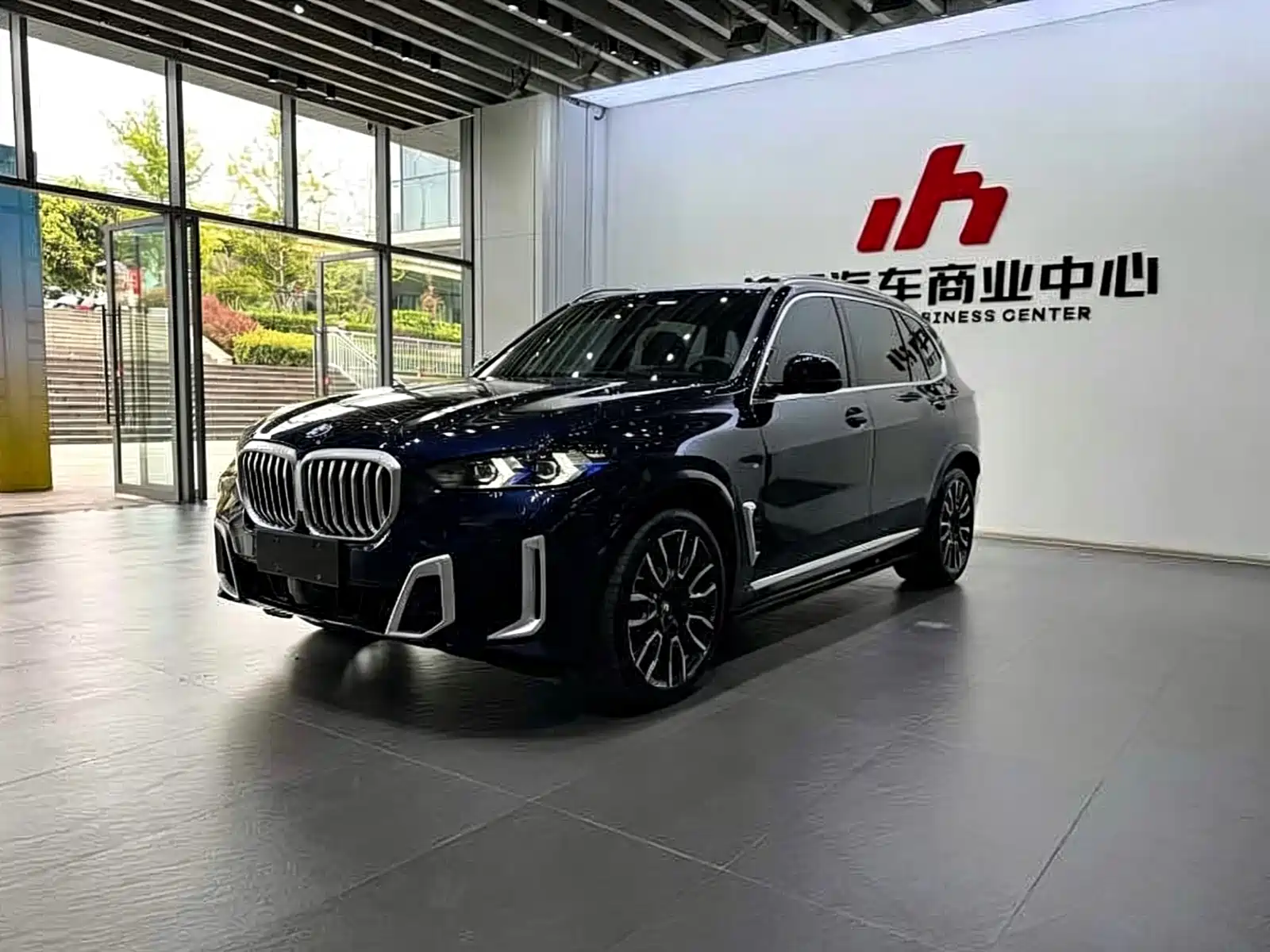 Фото 1 - BMW X5