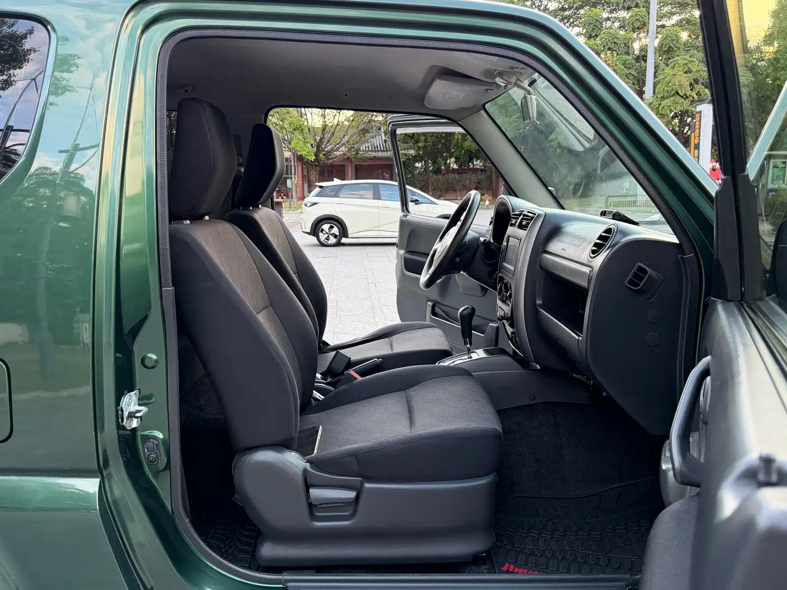 Photo 12 - Suzuki Jimny (Import)