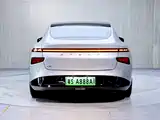 Фото 6 - XPeng P7