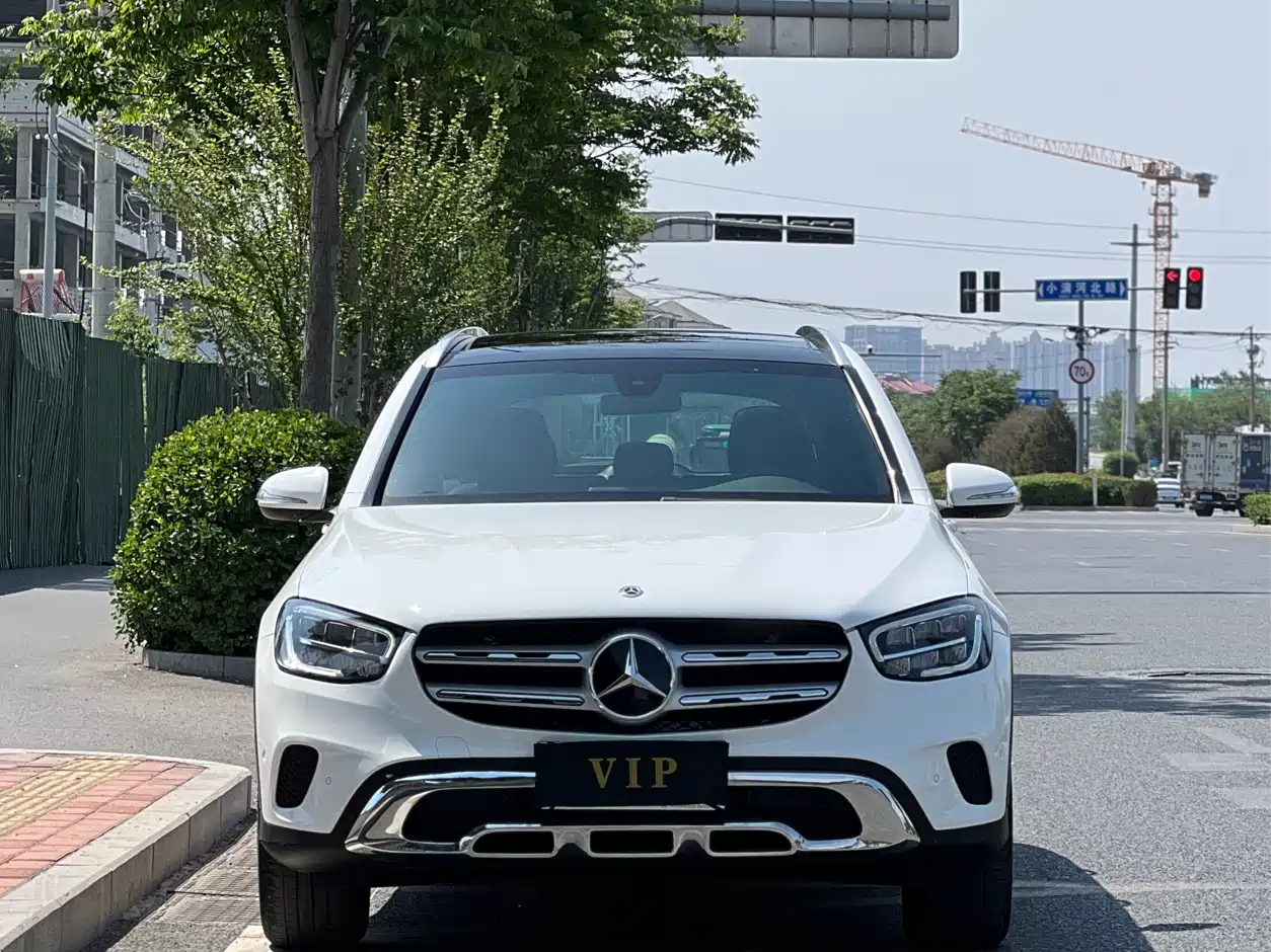 Mercedes-Benz GLC 2020 GLC 260 L 4MATIC Dynamic фото 2