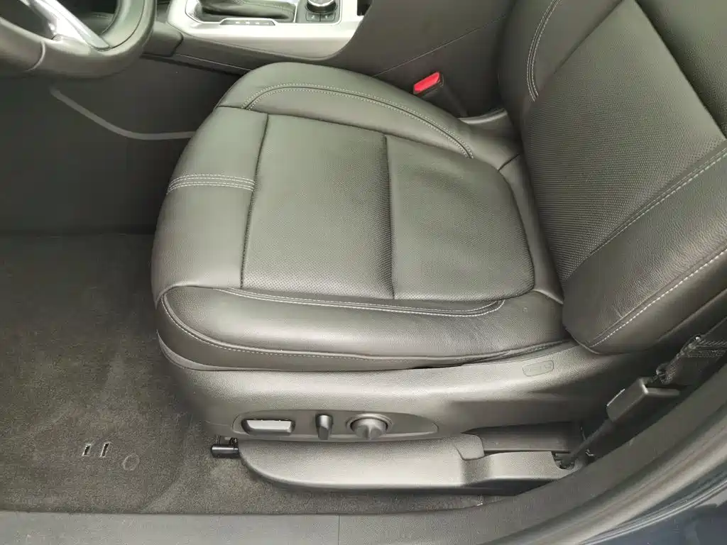 Chevrolet Trailblazer 2023 2022 Mild Hybrid 650T 7-seater Prestige Edition