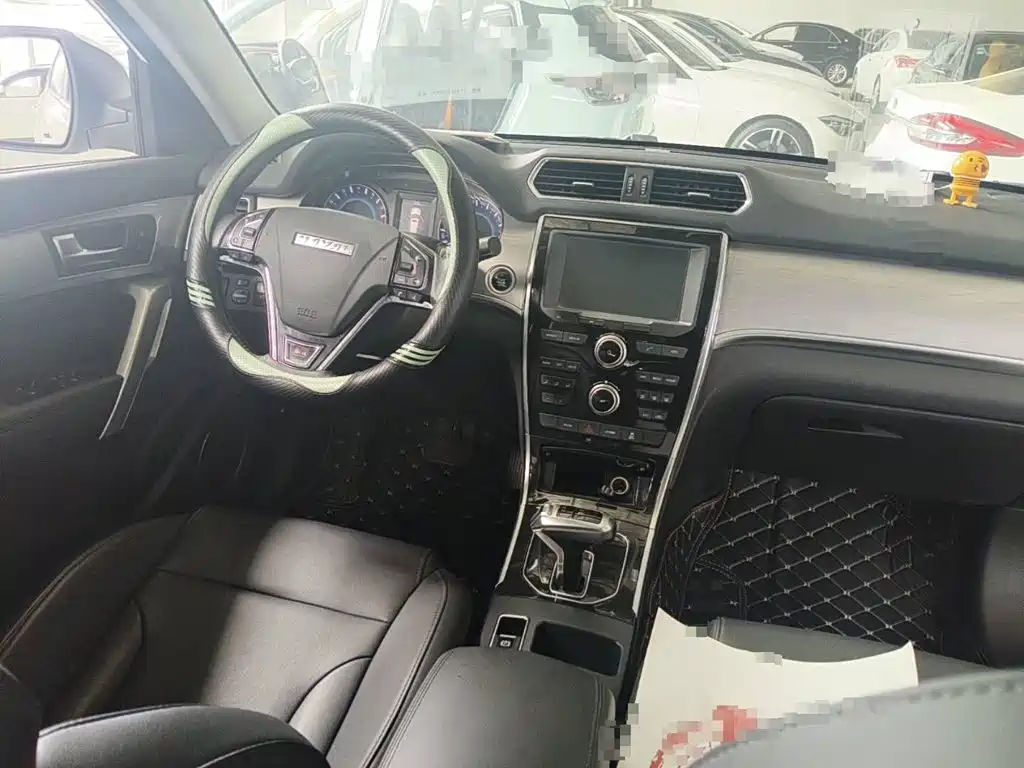 Photo 12 - Haval H2
