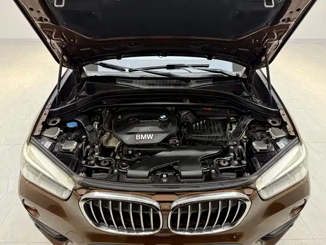 BMW X1 2016 sDrive18Li Premium Model фото 14
