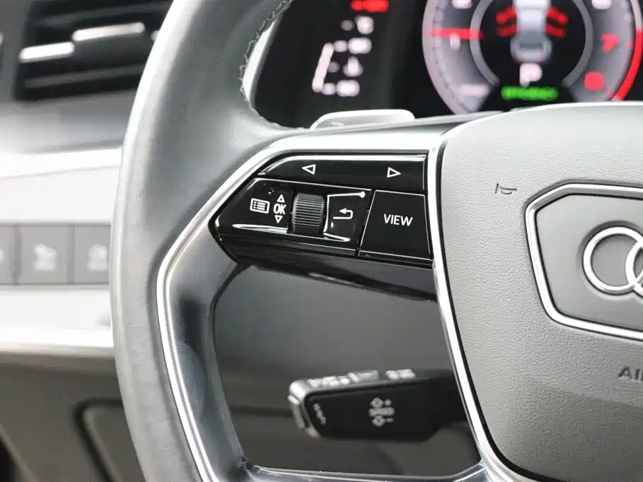 Audi A7L 2022 45 TFSI S-line Dream Builder Crystal Package фото 16