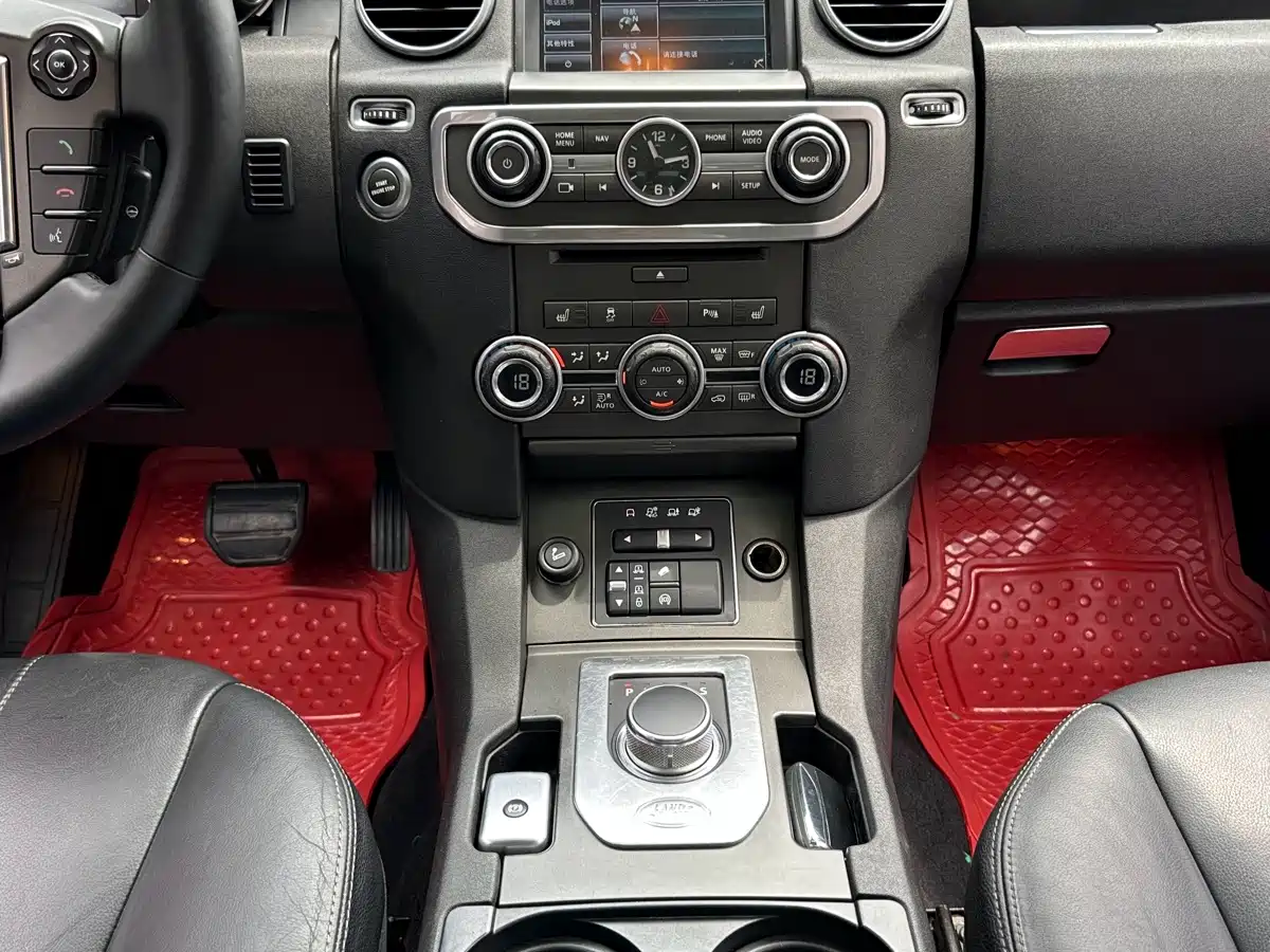 Фото 26 - Land Rover Discovery
