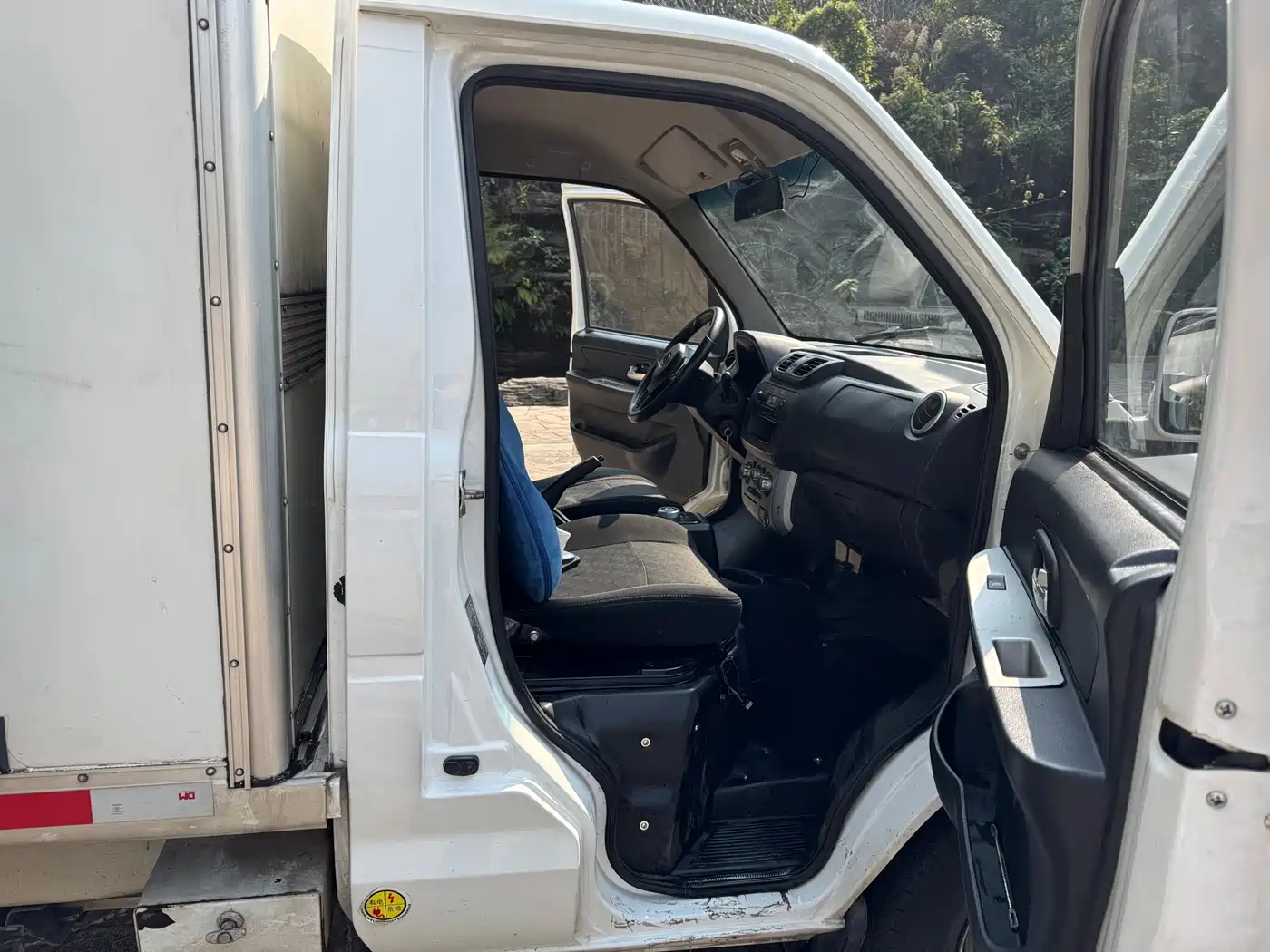 Ruichi New Energy EC31 2023 2022 Long Range Van 41.932kWh