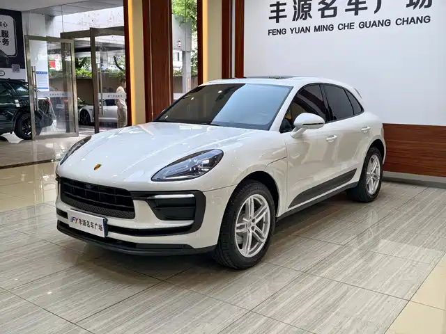 Porsche Macan 2023