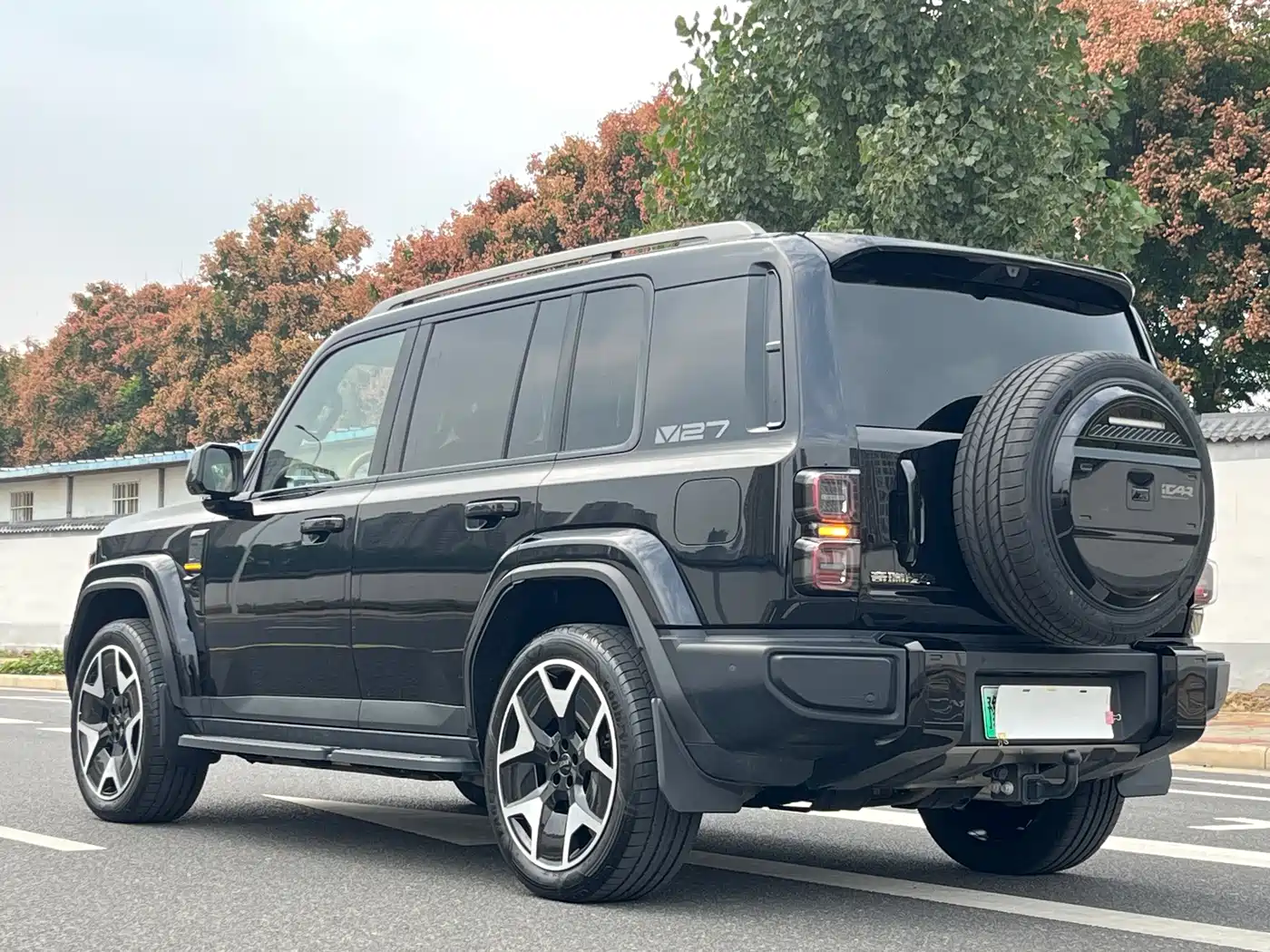 iCAR V27 2026 2026 200KM AWD Falcon 500