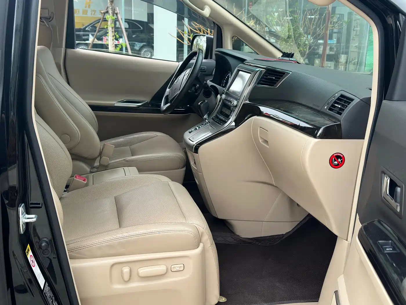 Toyota Alphard 2012 3.5L Luxury Edition фото 7