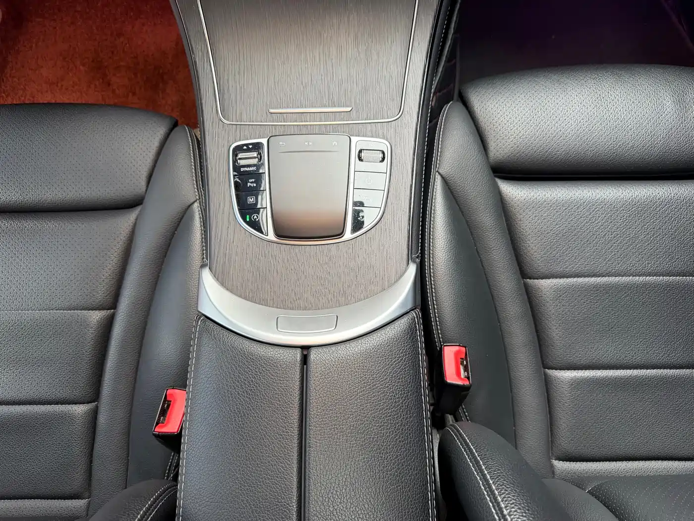 Mercedes-Benz GLC Coupe 2020 GLC 300 4MATIC Coupe SUV фото 11