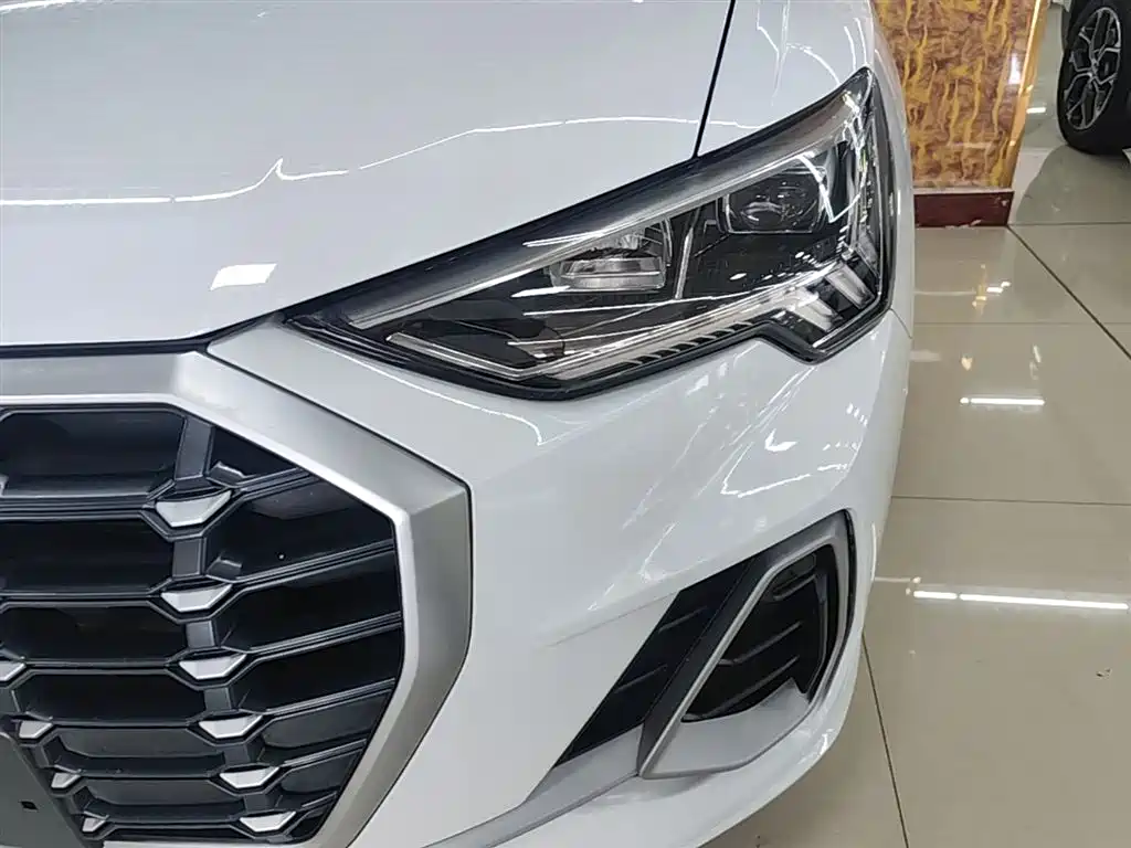 Audi Q3 2021 35 TFSI Fashion Sport фото 24