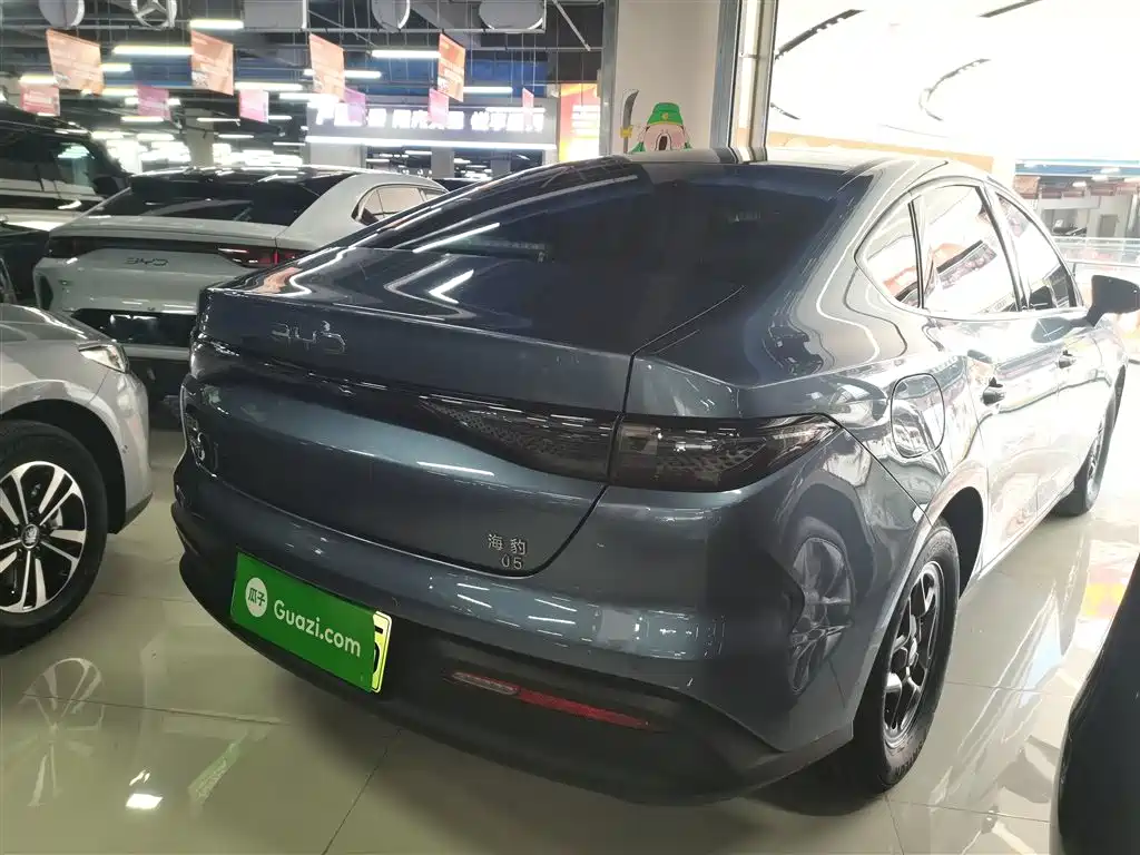 BYD Hai Bao 05 DM-i 2025 DM-i Smart Drive Edition 55KM Luxury фото 7