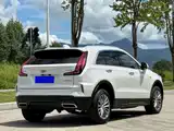Photo 5 - Cadillac XT4