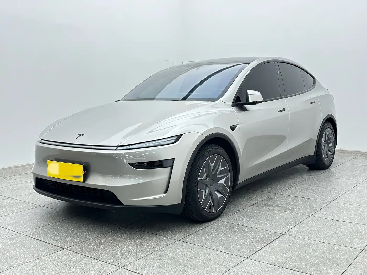Tesla Model Y L 2025 2025 Facelift Long Range AWD
