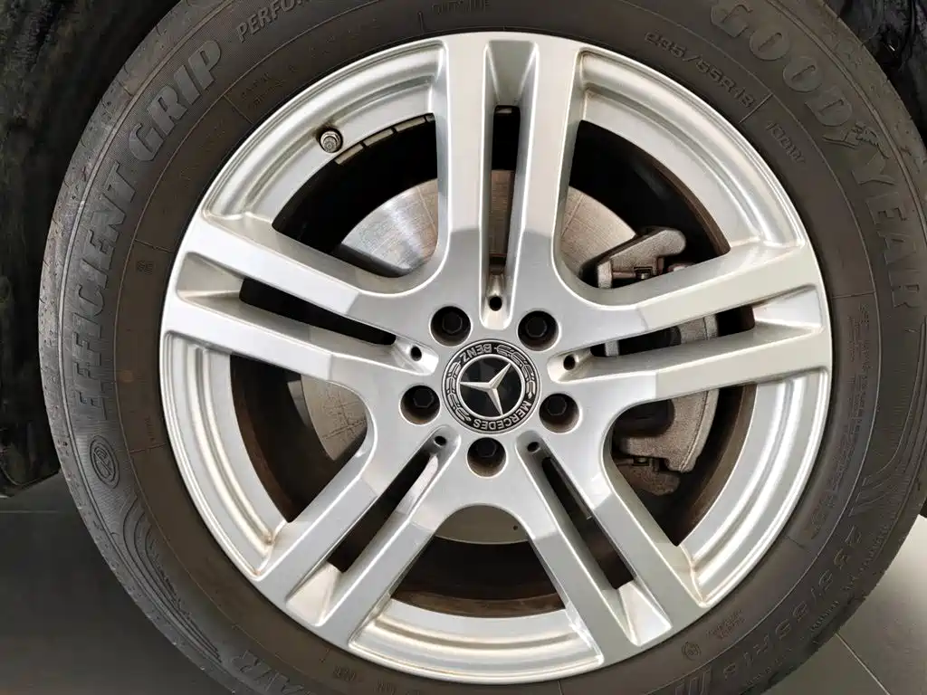 Mercedes-Benz GLB 2023 GLB 220 Dynamic фото 6