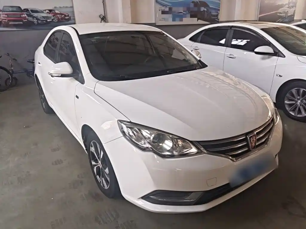 Фото 4 - Roewe 360