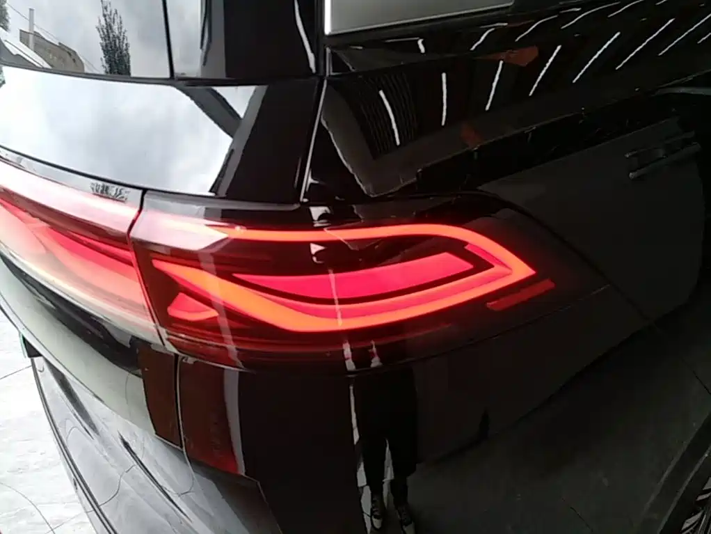 BYD Xia 2025 2025 DM-i 1.5T 180km Excellence