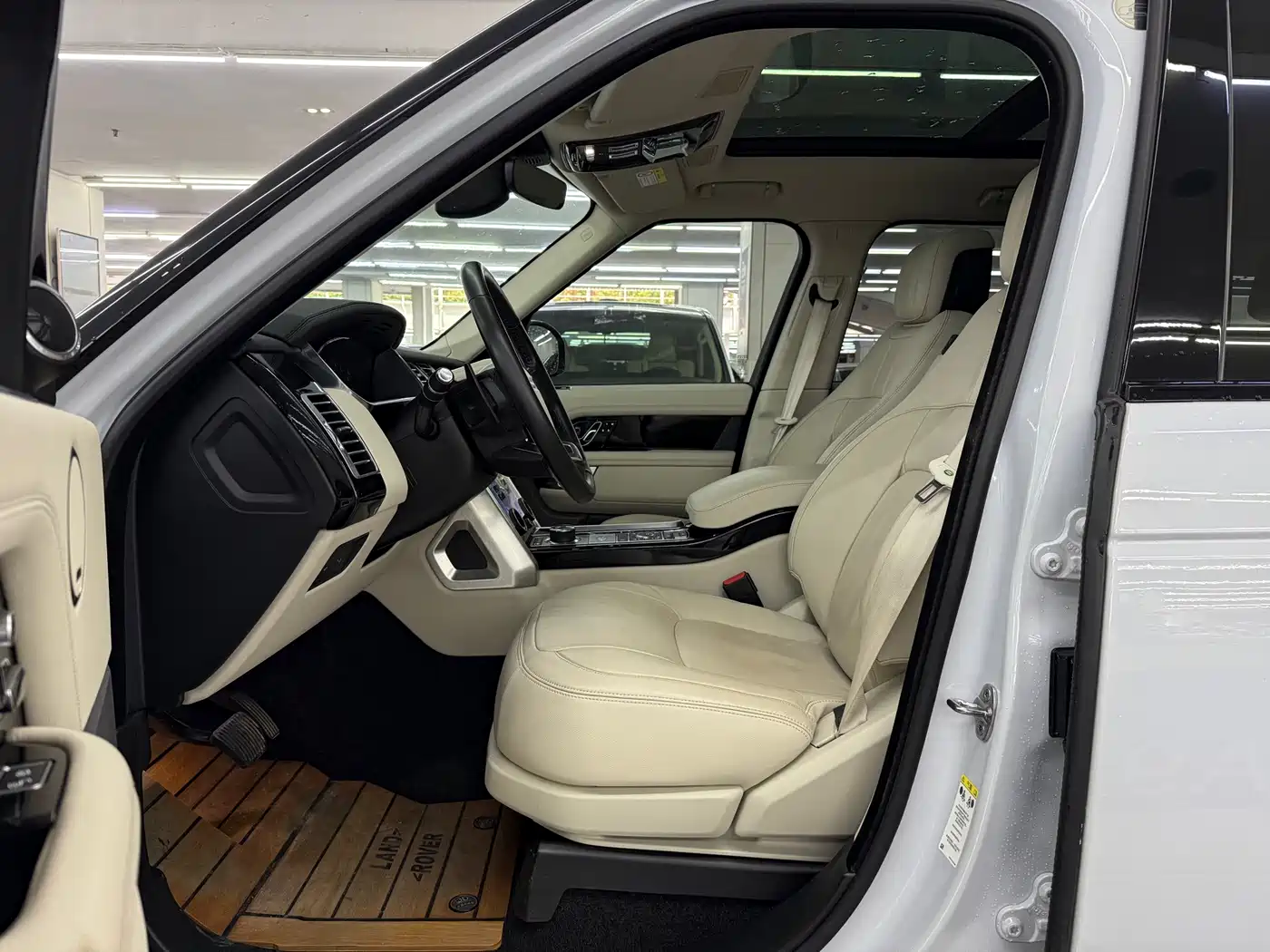 Land Rover Range Rover, миниатюра 5