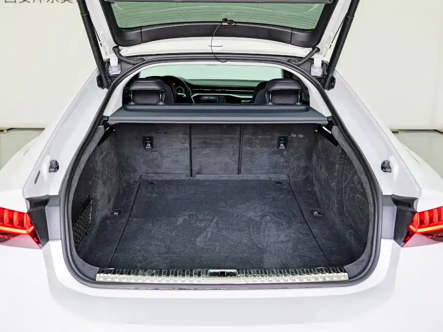 Photo 21 - Audi A7
