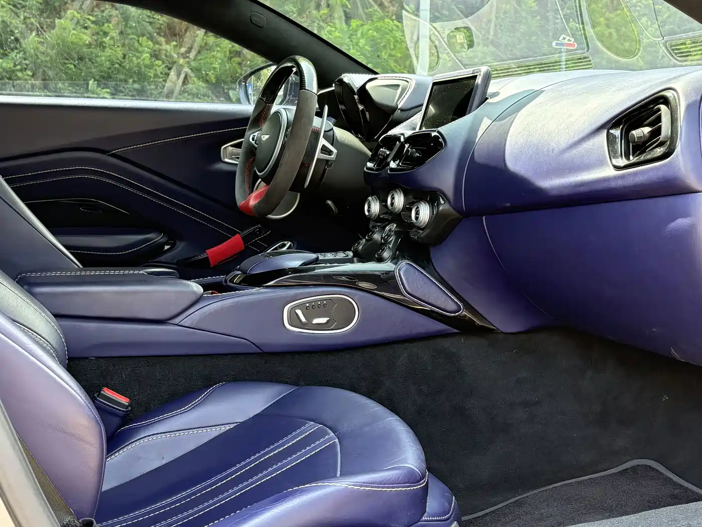 Aston Martin Vantage 2019 2018 4.0T V8 Coupe