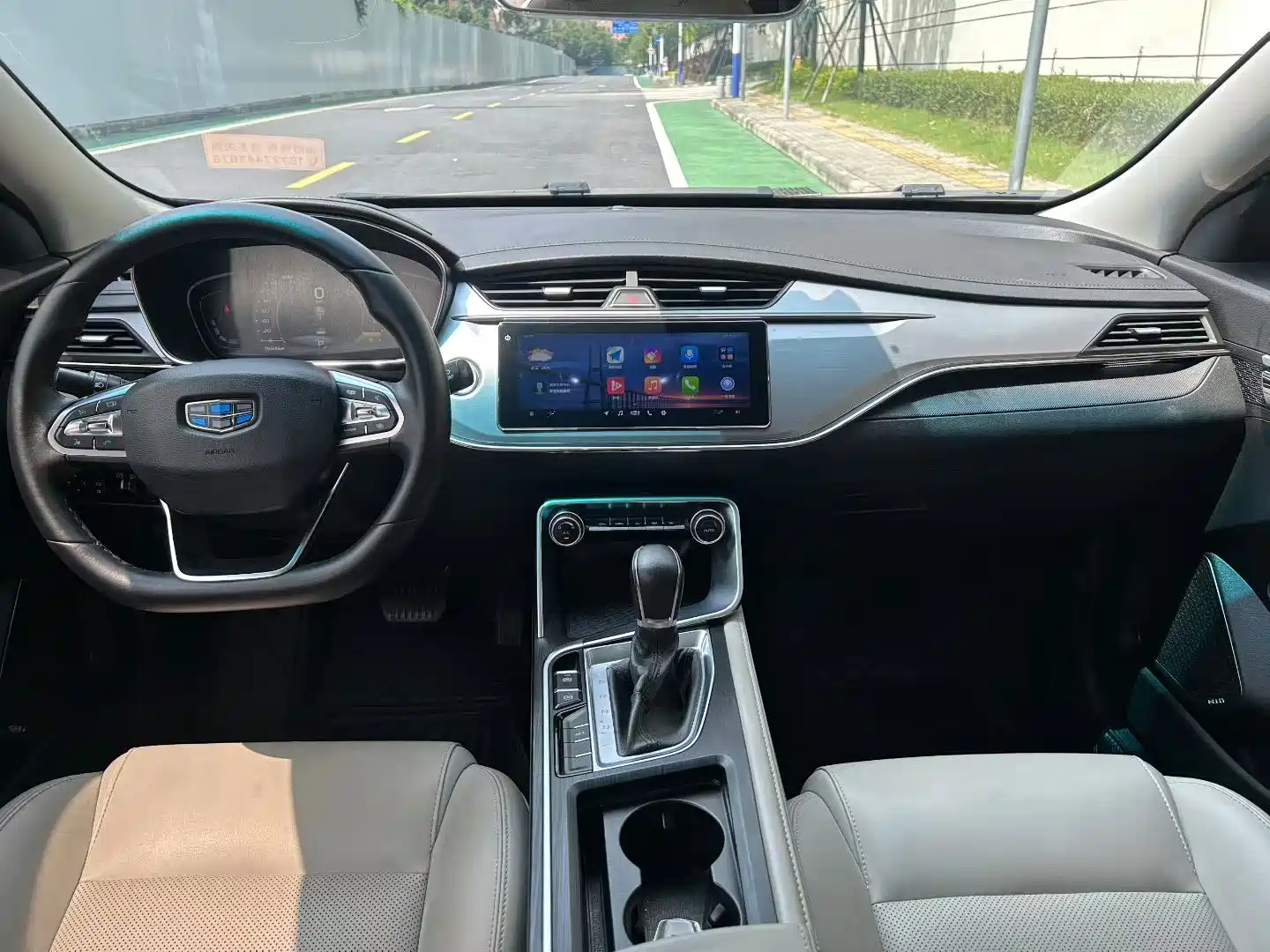 Фото 8 - Geely Binrui
