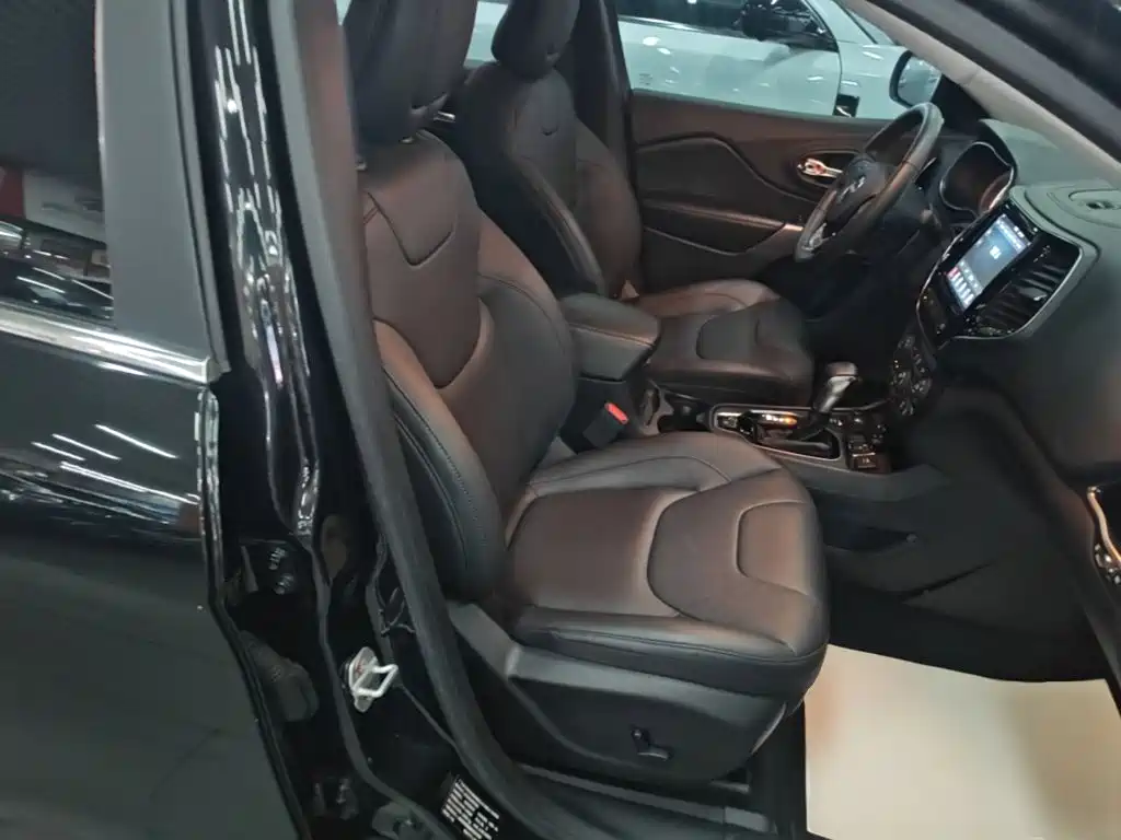 Jeep Cherokee 2021 2020 2.0T AWD Elite Edition