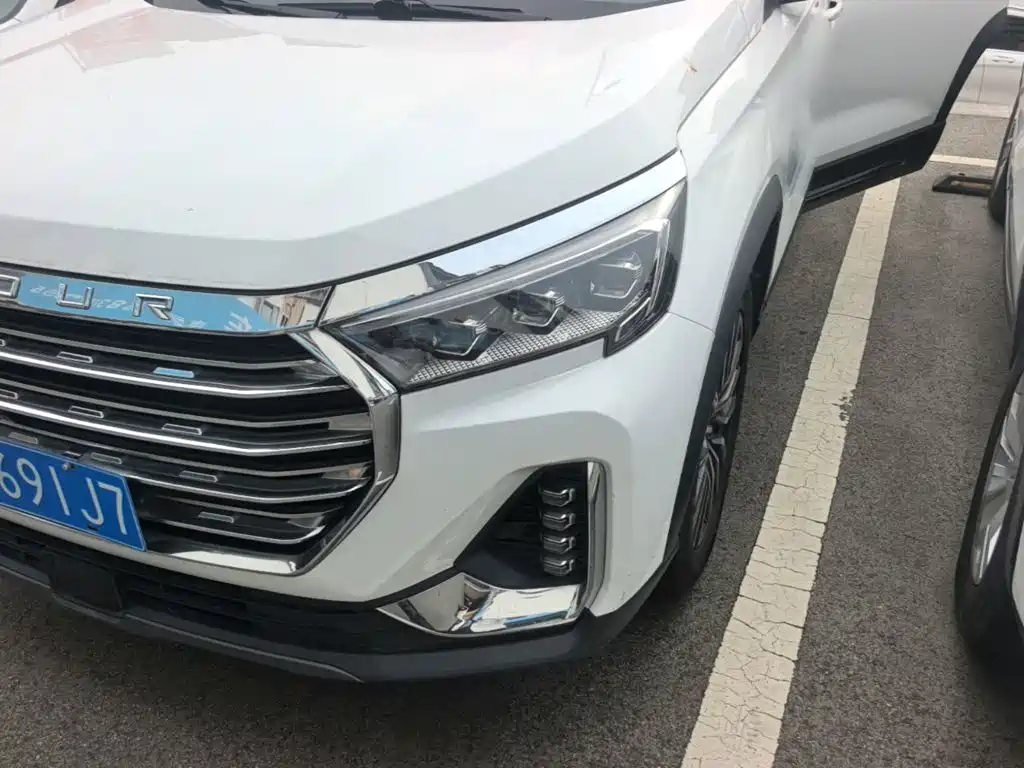 Jetour X90 PLUS 2021 2021 1.6TD DCT Villa 7-Seater