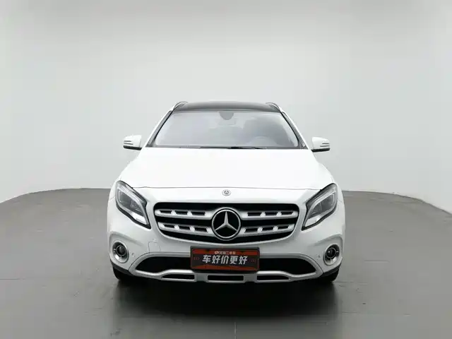 Mercedes-Benz GLA 2017 GLA 220 4MATIC Luxury — фото 3