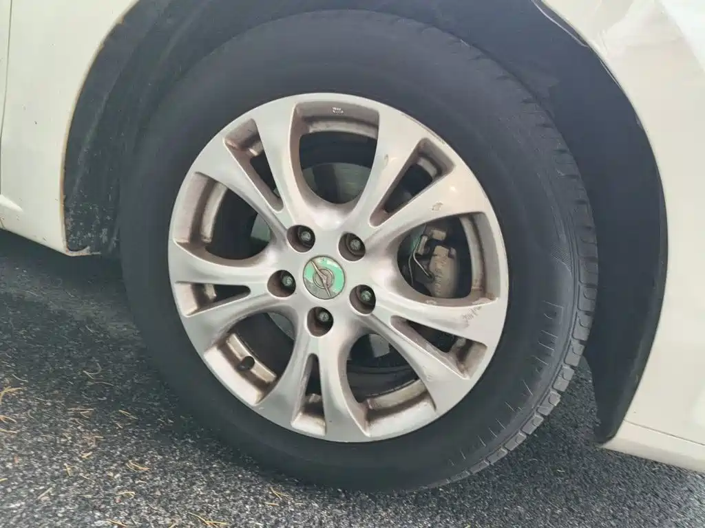 Haima Familia 2015 2014 M5 1.6L Automatic Comfort