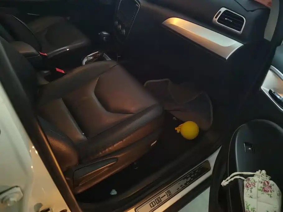 FAW Junpai D60 2015 2015 1.8L Auto Premium