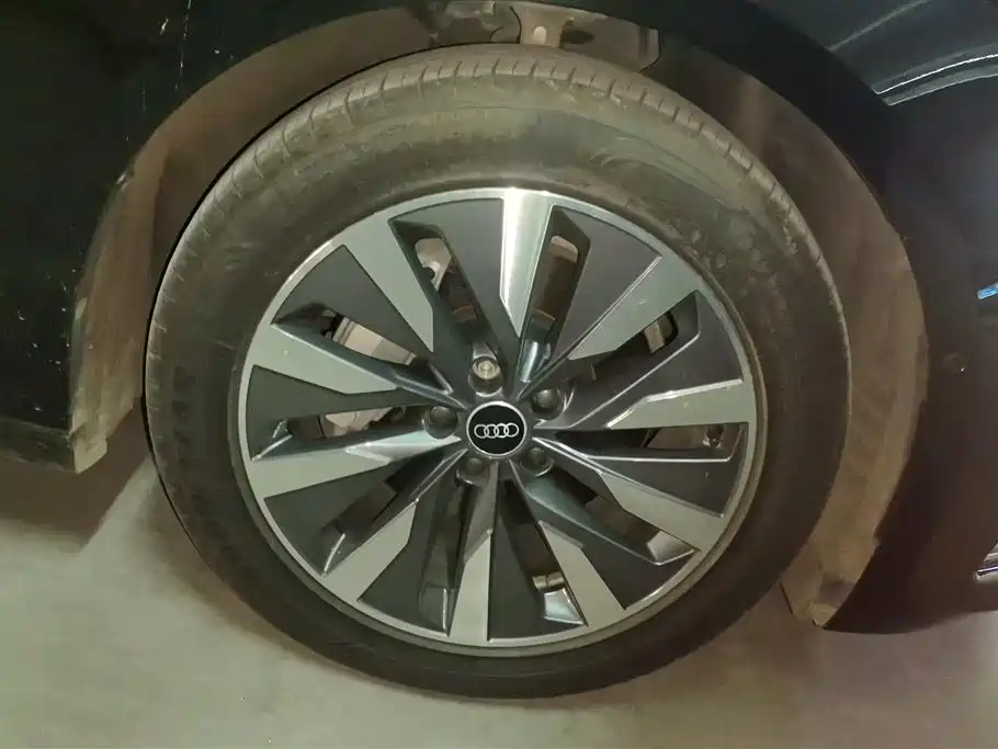 Audi A6L 2024 45 TFSI Premium Elegance фото 6