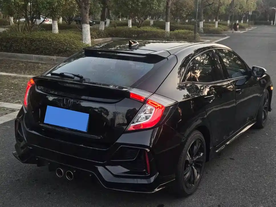 Honda Civic 2021 HATCHBACK 220TURBO Manual Driving Fun Controller фото 6