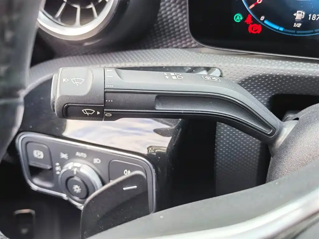Mercedes-Benz A-Class 2021 A 200 L Sport Sedan Dynamic Type фото 23