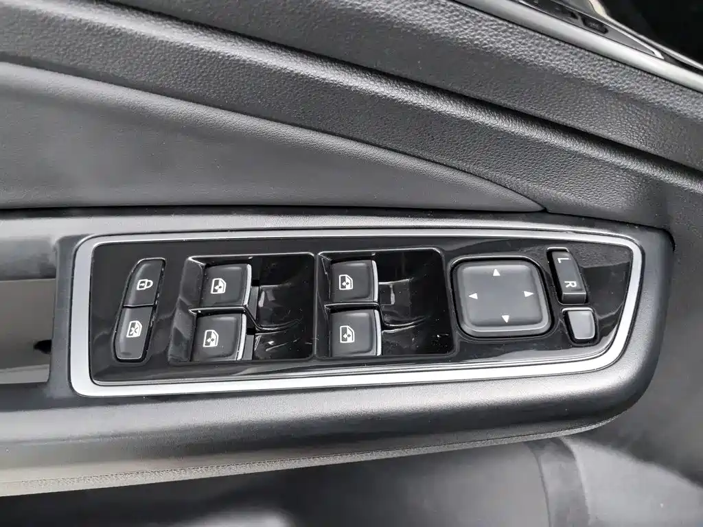 Фото 9 - Jetta VS5
