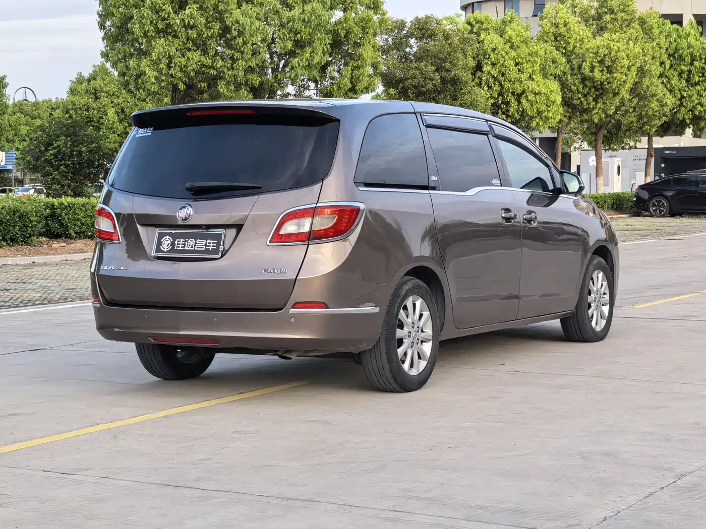 Buick GL8 2013 2.4L CT Luxury Business Comfort Edition фото 13