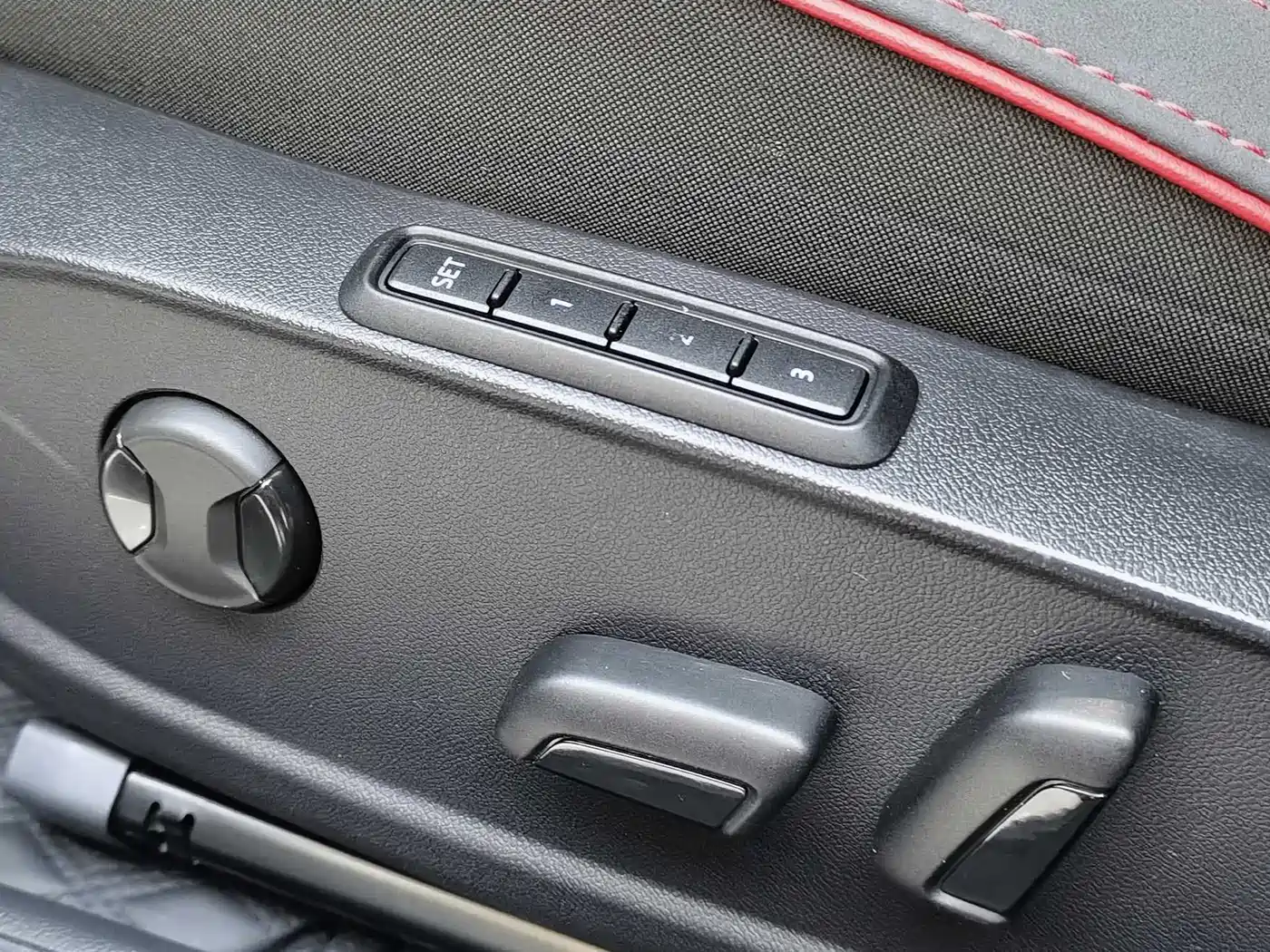 Volkswagen Golf GTI 2021 380TSI DSG GTI фото 18