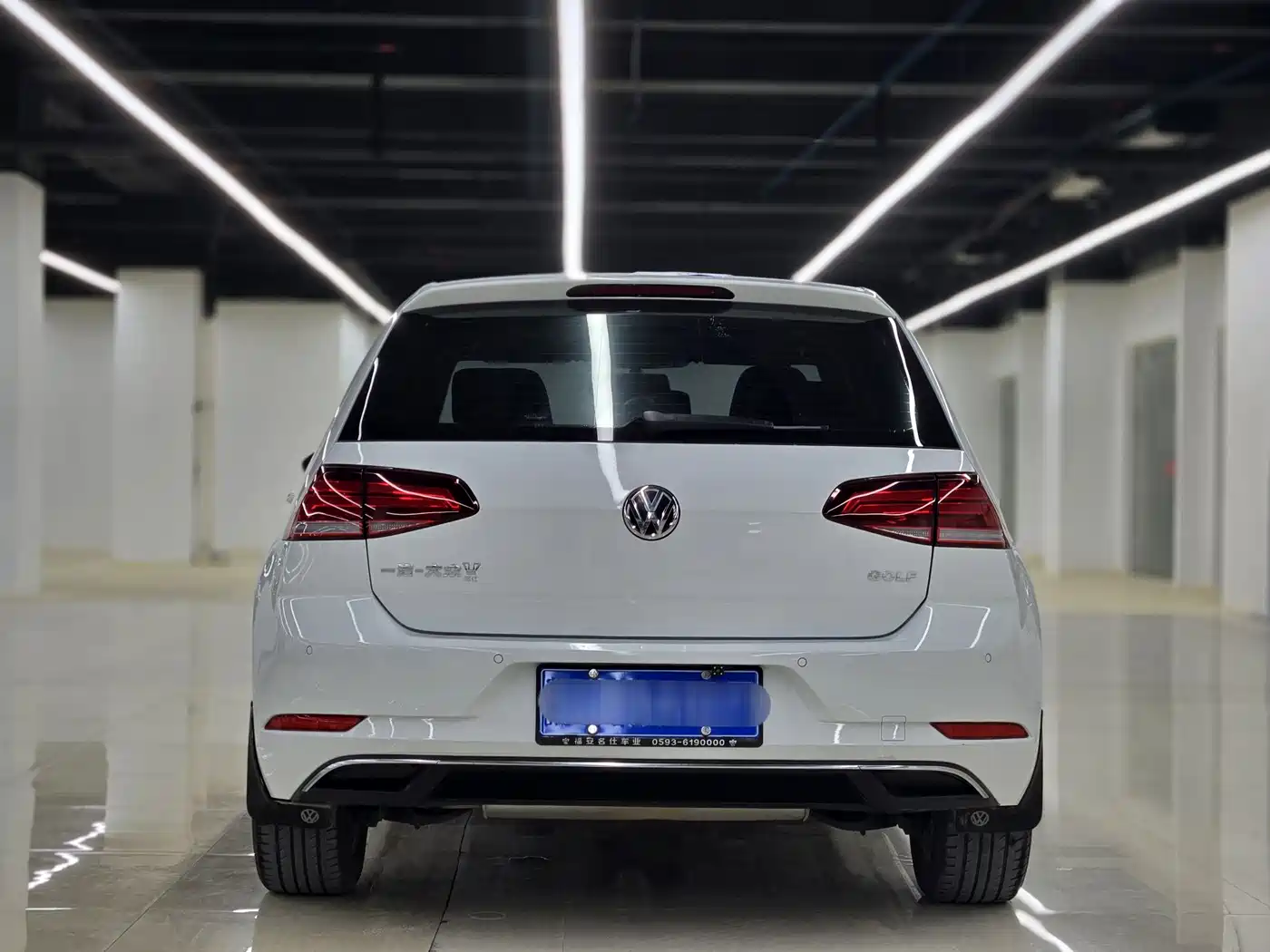 Volkswagen Golf 2018 1.6L Automatic Comfort фото 3